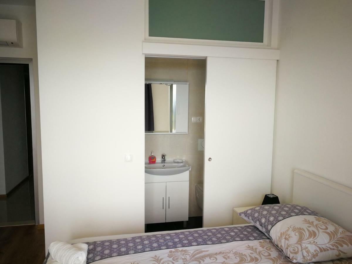 Villa Confido Luxury Apartment 01 Donji Seget Kültér fotó
